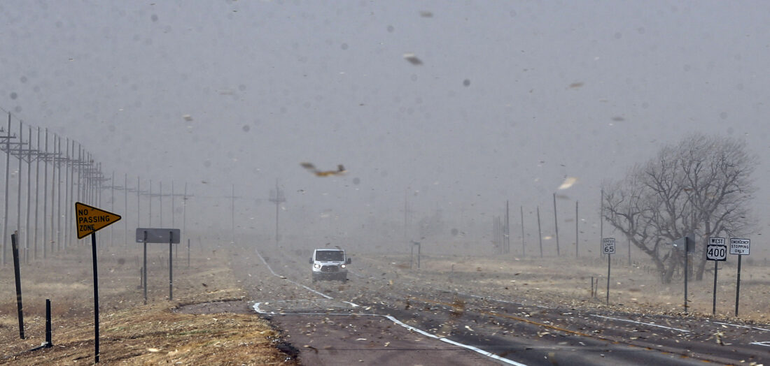 Strong winds in Midwest whip up dust, blow over semitrailers News